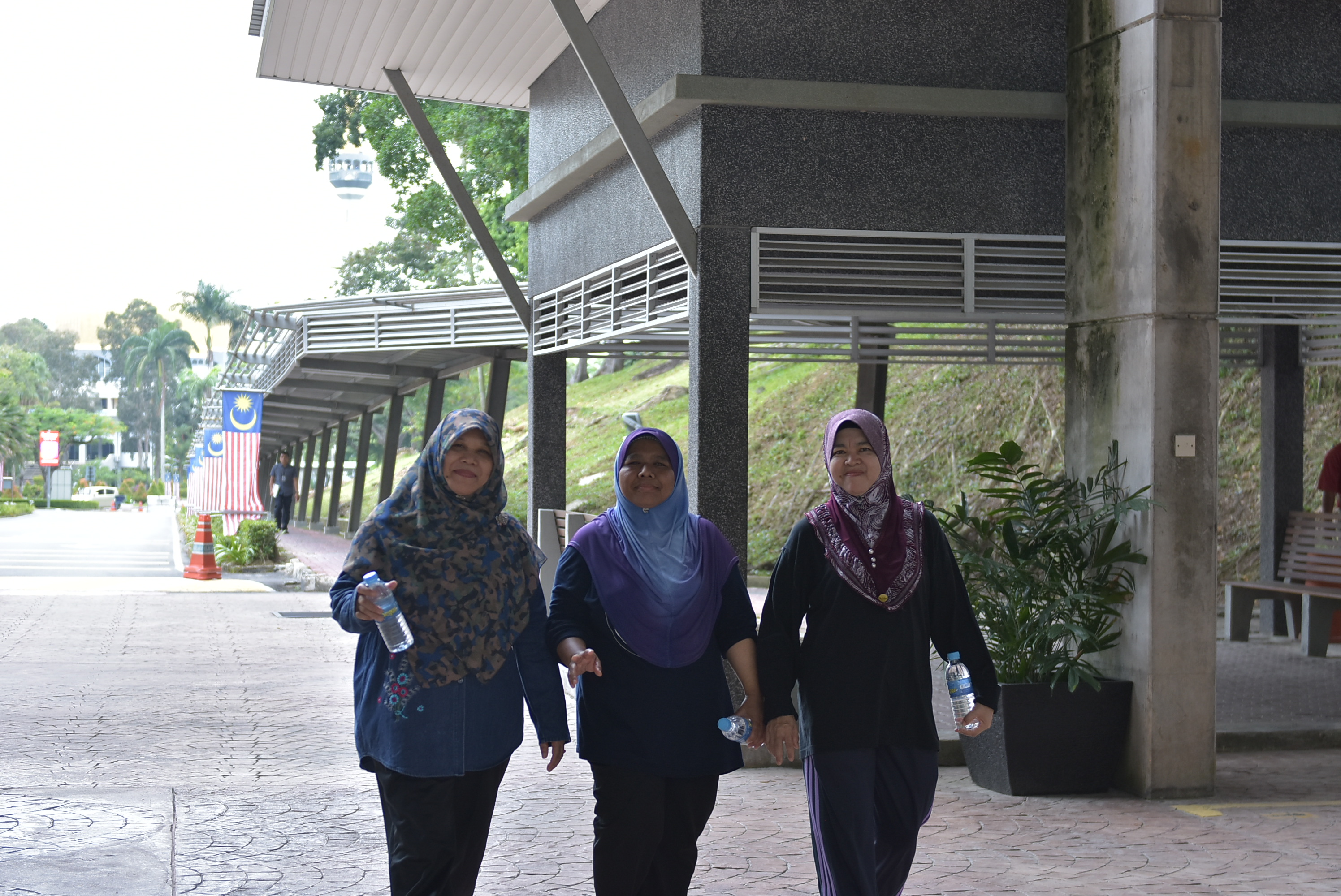 UKM 9492